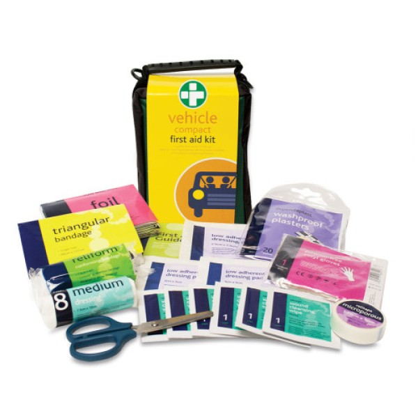 Reliance Compact Vehicle First Aid Kit in Green Helsinki Bag (RL155)